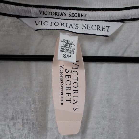 Small | Victoria's Secret T-Shirt - Picture 4 of 4